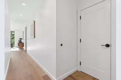 58 Cumberland Avenue #5, Portland, ME 04101 - Photo 6