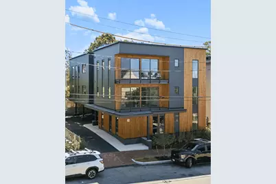 58 Cumberland Avenue #5, Portland, ME 04101 - Photo 2