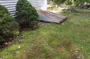 4 Gordon Ave, Rumford, ME 04276 - Photo 4