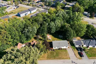 49 Towle St, Auburn, ME 04210 - Photo 44