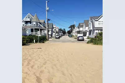 105 Union Avenue, Old Orchard Beach, ME 04064 - Photo 12