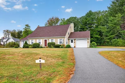 8 Landing Drive #8, Kennebunk, ME 04043 - Photo 2
