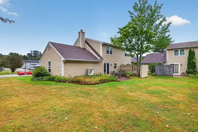 8 Landing Drive #8, Kennebunk, ME 04043 - Photo 4