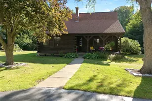 216 Winthrop Center Rd, Winthrop, ME 04364 - Photo 1