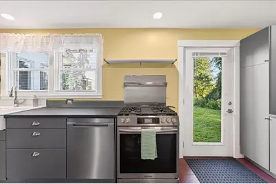 9 School Street, Stockton Springs, ME 04981 - Photo 6