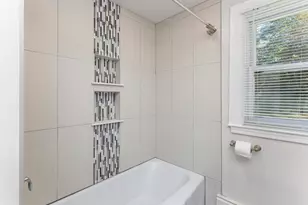 10 Pleasant Ave, Cape Elizabeth, ME 04107 - Photo 14