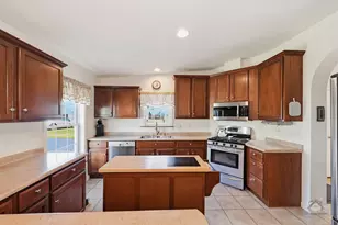 18 Fieldstone Dr, Oakland, ME 04963 - Photo 20
