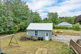3 Yvonne St, Sanford, ME 04073 - Photo 4