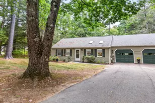 66 Gail Ln, Yarmouth, ME 04096 - Photo 2