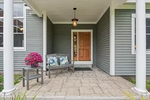 11 Ashwood Ln, Falmouth, ME 04105 - Photo 4