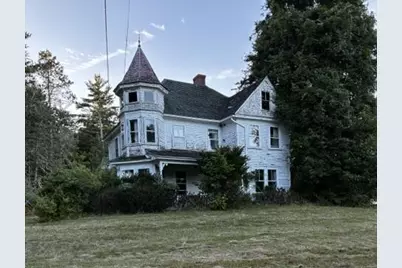 43 N Sedgwick Road, Sedgwick, ME 04676 - Photo 1