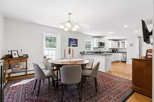 61 Pleasant St, Brunswick, ME 04011 - Photo 12