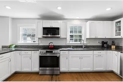 61 Pleasant Street, Brunswick, ME 04011 - Photo 16