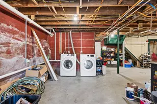 61 Pleasant St, Brunswick, ME 04011 - Photo 30