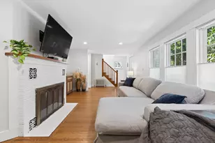 61 Pleasant St, Brunswick, ME 04011 - Photo 8