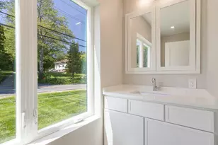 514 Main St, Eliot, ME 03903 - Photo 12