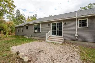 22 Triple Leaf Ln, Boothbay, ME 04537 - Photo 18