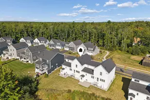 16 Holbrook Farms Way, Scarborough, ME 04074 - Photo 2