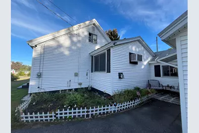 21 Myrtle Street, Madison, ME 04950 - Photo 8