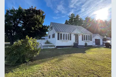 21 Myrtle Street, Madison, ME 04950 - Photo 4