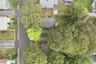 138 Davis Ave, Auburn, ME 04210 - Photo 38