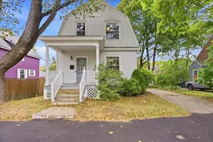 138 Davis Ave, Auburn, ME 04210 - Photo 1