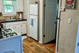 28 Seacliff Ave, Old Orchard Beach, ME 04064 - Photo 30