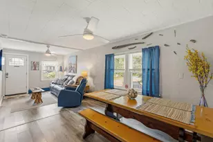 28 Seacliff Ave, Old Orchard Beach, ME 04064 - Photo 12