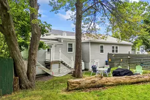 28 Seacliff Ave, Old Orchard Beach, ME 04064 - Photo 6