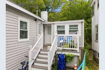 28 Seacliff Avenue, Old Orchard Beach, ME 04064 - Photo 4