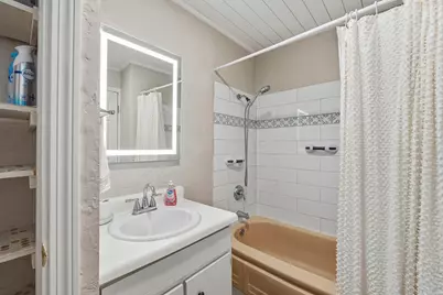 28 Seacliff Avenue, Old Orchard Beach, ME 04064 - Photo 18