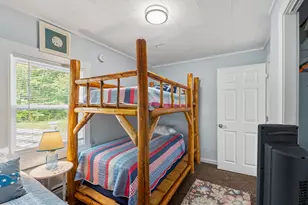 28 Seacliff Ave, Old Orchard Beach, ME 04064 - Photo 16