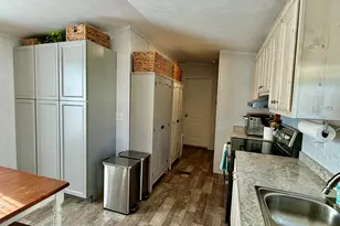 13 Dunlop Ave, Mechanic Falls, ME 04256 - Photo 10