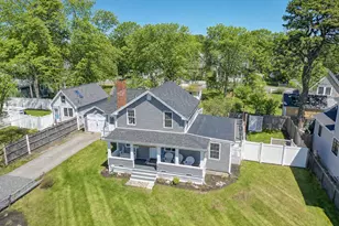 66 Grove St, Wells, ME 04090 - Photo 2