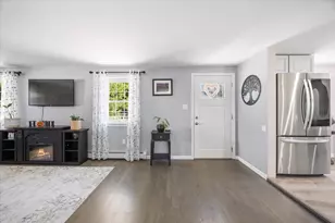 73 Bonnybank Terrace, South Portland, ME 04106 - Photo 6
