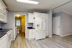 3 Fox Run Dr, Lewiston, ME 04240 - Photo 8