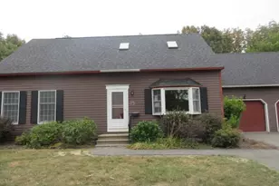 45 Cortland Cir, Bangor, ME 04401 - Photo 2