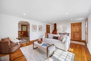 216 Long Sands Rd, York, ME 03909 - Photo 4