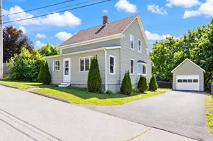 31 Dill St, Lewiston, ME 04240 - Photo 1