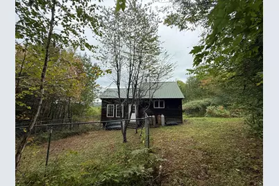 121 Hampshire Hill Road, Mercer, ME 04957 - Photo 20