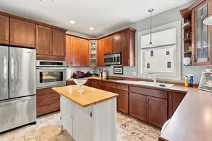 70 Pleasant Ave, Portland, ME 04103 - Photo 16