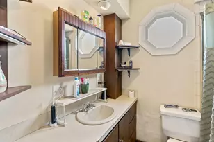 70 Pleasant Ave, Portland, ME 04103 - Photo 8