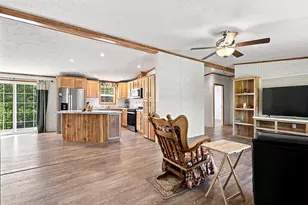 39 S Greenridge Heights, Oakland, ME 04963 - Photo 8