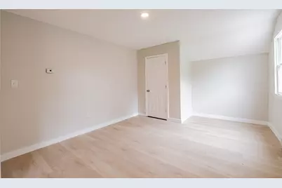 33 South Pleasant Street, Bowdoinham, ME 04008 - Photo 28