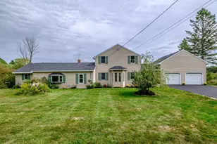 33 S Pleasant St, Bowdoinham, ME 04008 - Photo 4