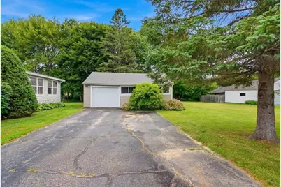 37 Buckley Street, Lewiston, ME 04240 - Photo 4