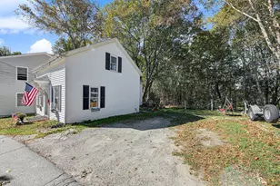 21 Huse St, Bath, ME 04530 - Photo 2