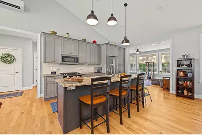 28 Beacon Drive, Brunswick, ME 04011 - Photo 6