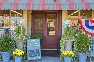 9 Market Sq, Paris, ME 04281 - Photo 4