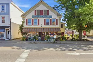 9 Market Sq, Paris, ME 04281 - Photo 1